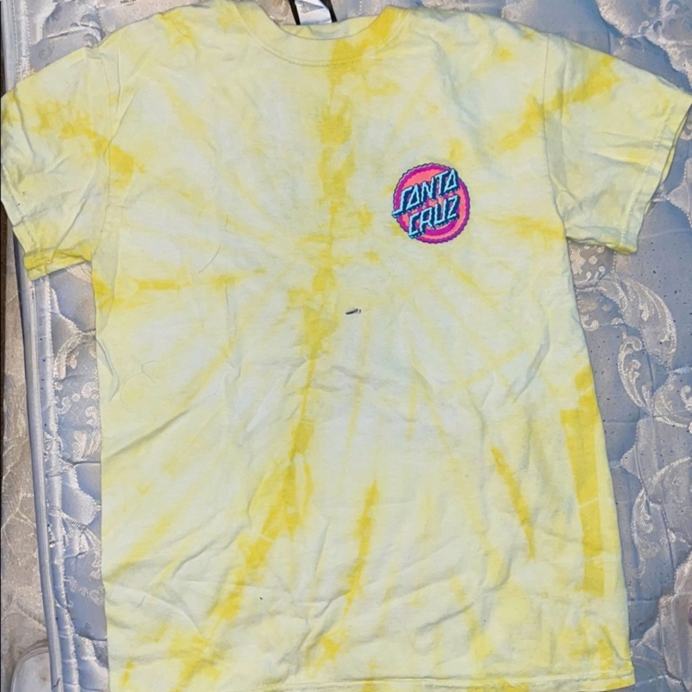 tie-dye graphic Santa Cruz shirt!